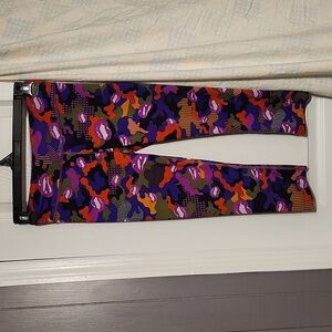 Zumba Wear Spicy Capri Yoga Pants Size XS